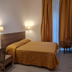 Enrica Ξενοδοχείο