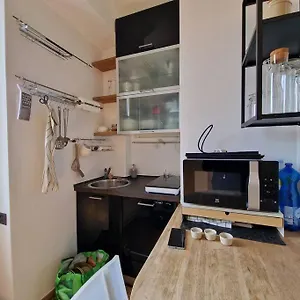 https://happyhouse.it-lombardy.com
